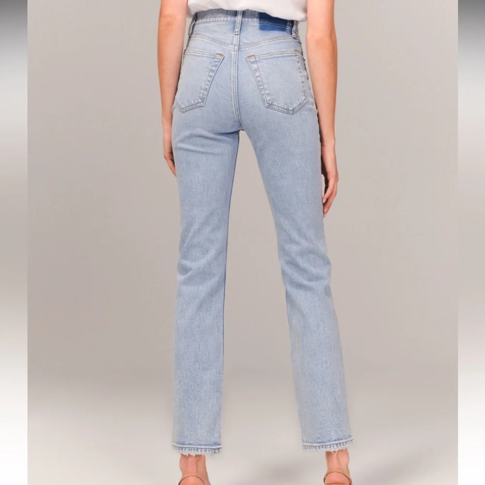 Abercrombie & Fitch Jeans - Picture 2 of 4